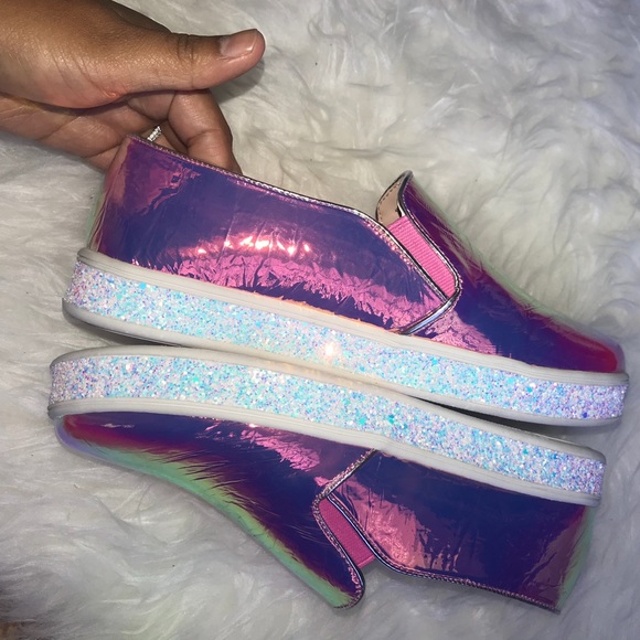 Steve Madden Shoes - sale ♥️ Steve Madden - Hologram Platforms